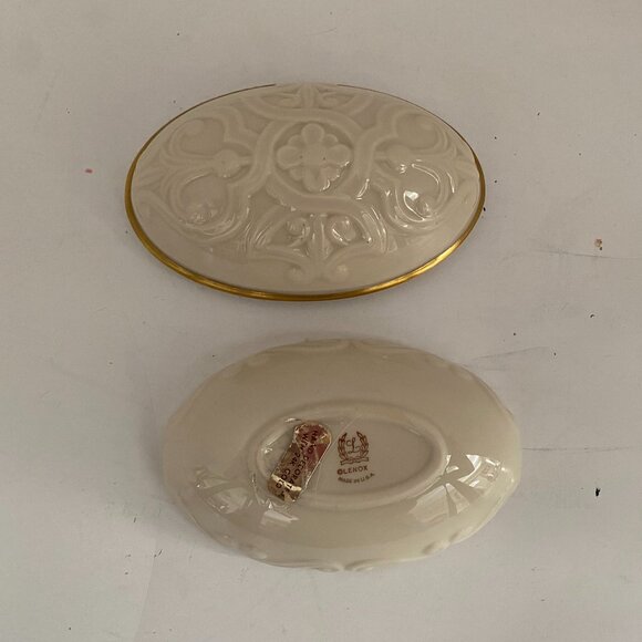 Lenox Celtic Style Oval Egg Trinket Box Ivory Color 24k Gold - Picture 4 of 4